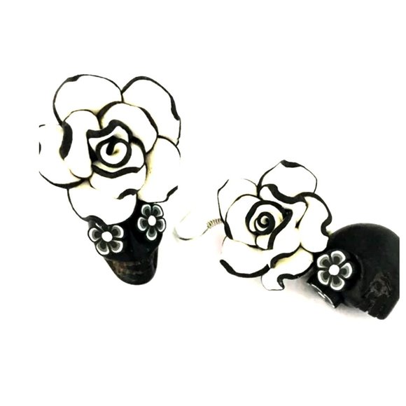 Earrings Day of Dead Black & White Flower Skull - Picture 2 of 2